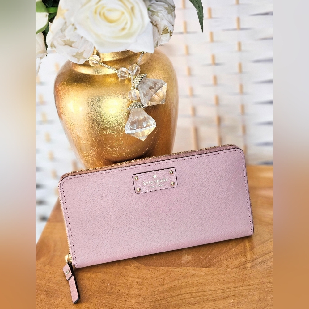 NWOT Kate ♠️ Spade Dusty Mauve Pink Leather Zip Around Wallet